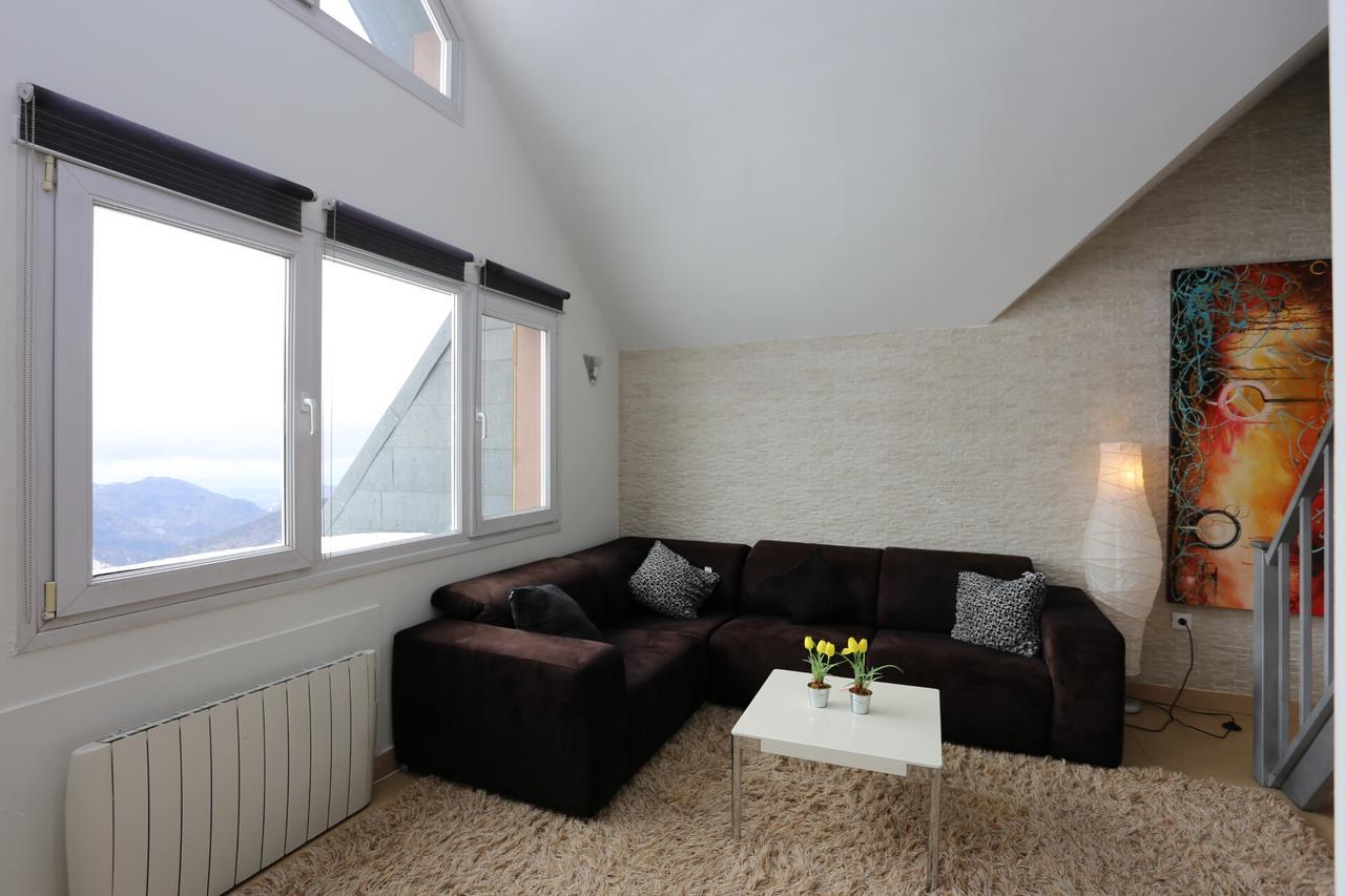 Miramar Ski a pie de pista - ÁTICO DUPLEX , 4 habitaciones Sierra Nevada Esterno foto